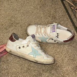 Authentic golden goose superstar sneakers!